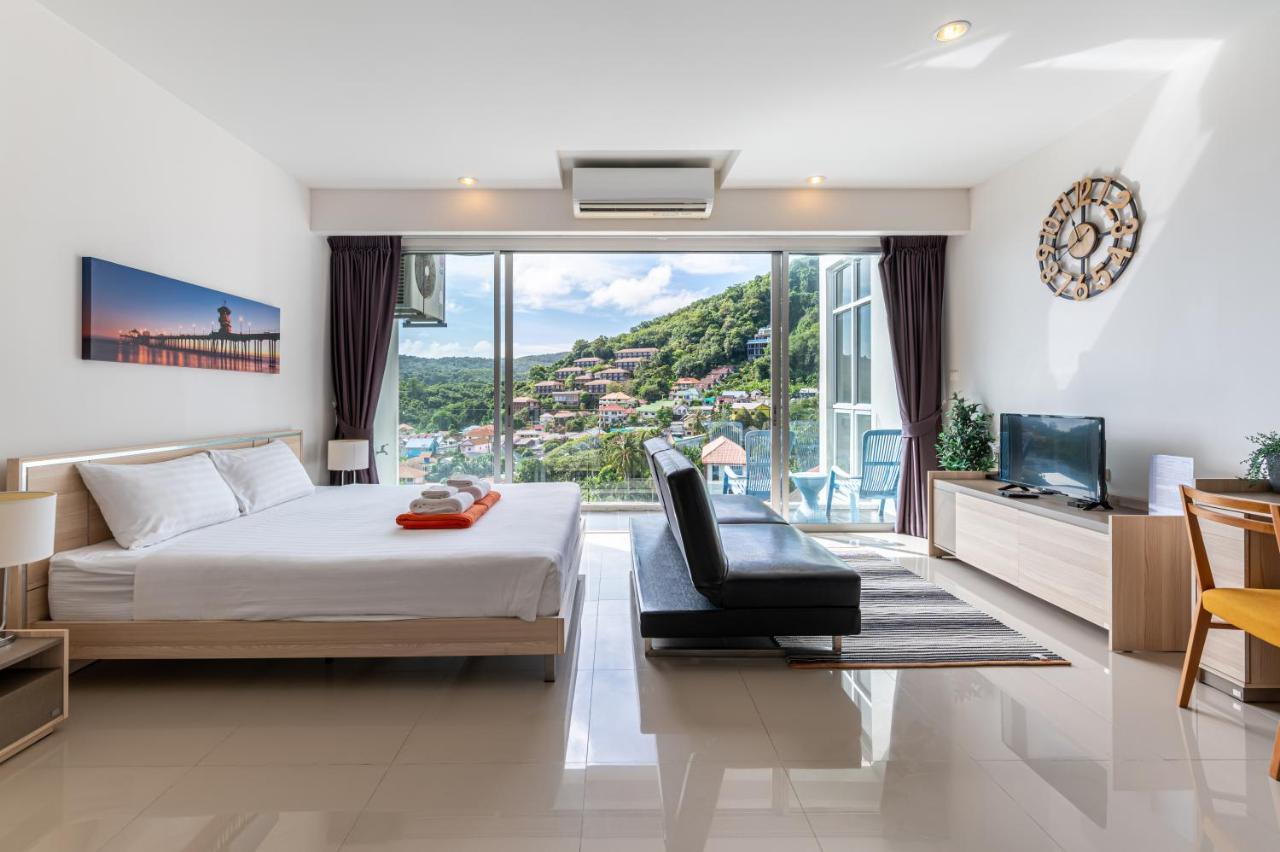 Chic Condo By Resava Karon Kültér fotó
