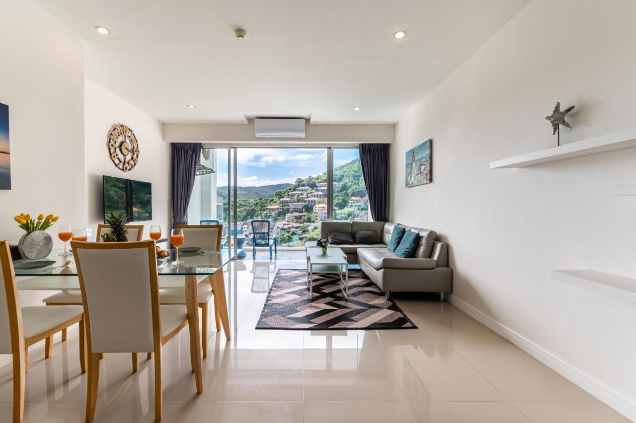 Chic Condo By Resava Karon Kültér fotó